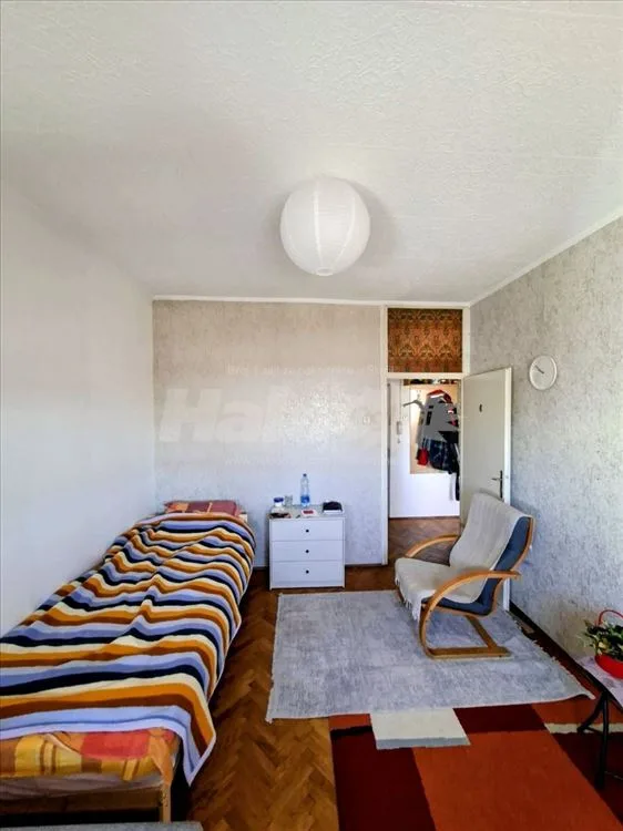 Centar Mladenovca – 45 m² sa pogledom na trg — 7