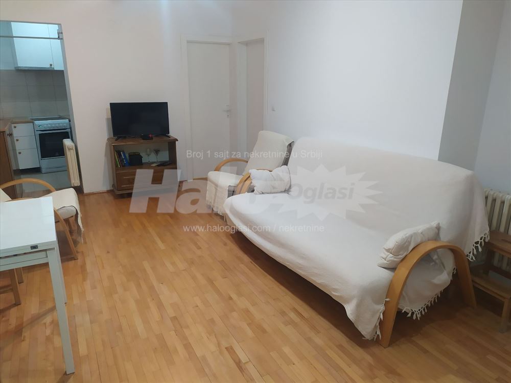 Modern & Quiet 3.0 Apt – Vlajkovićeva (Parliament) — 3