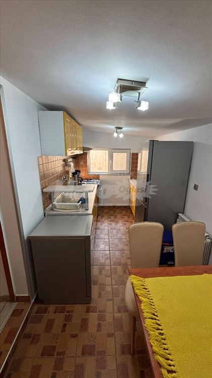 Centar, Stari grad, Svetogorska, 2.0, Odličan — 5