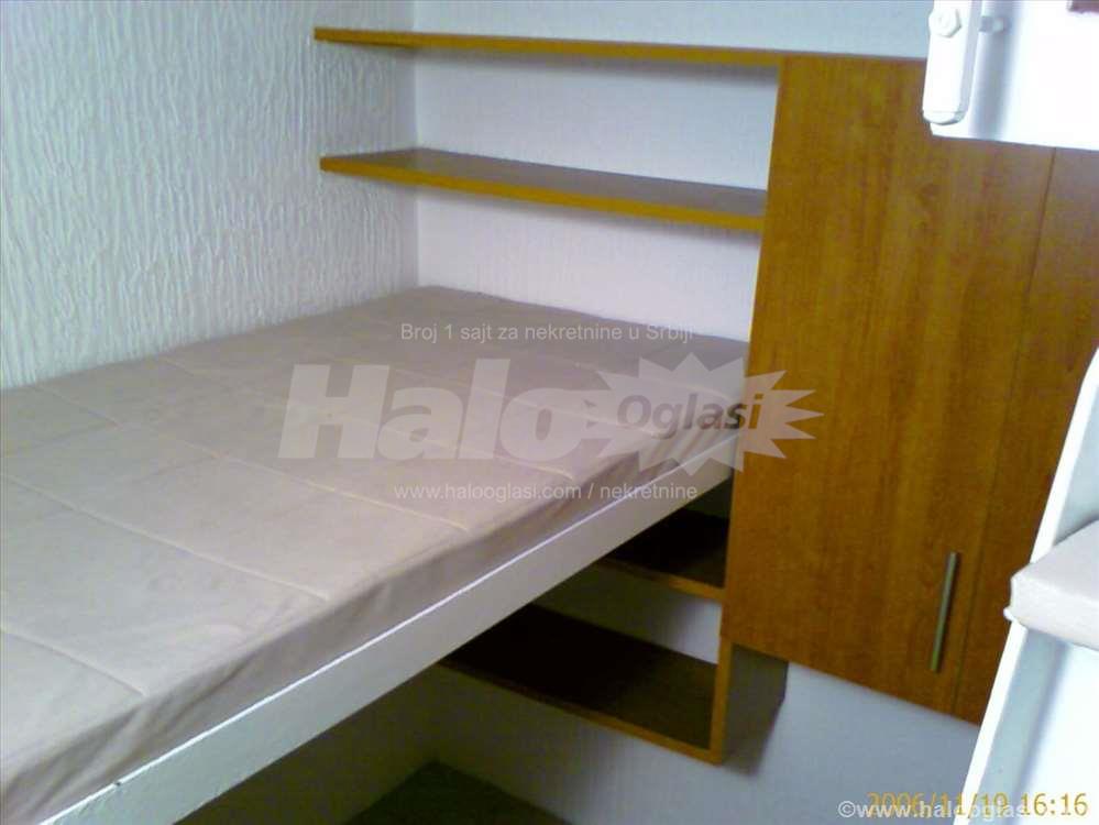 Centar Takovska kod Botanicke Baste — 8