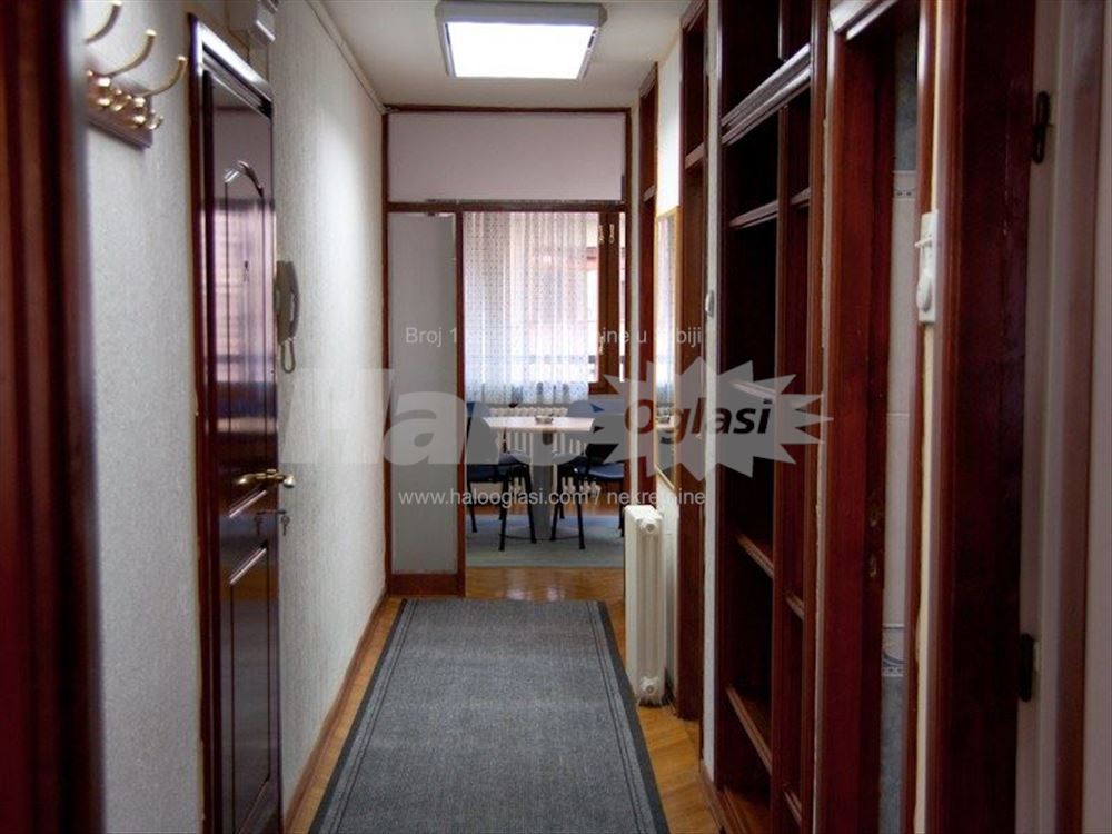 Centar trosoban 75 kvm, lux,, kod Skupstine — 4