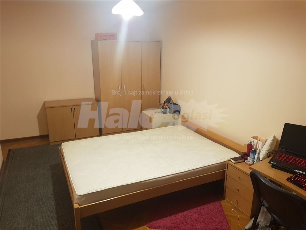Centar trosoban 75 kvm, lux,, kod Skupstine — 9