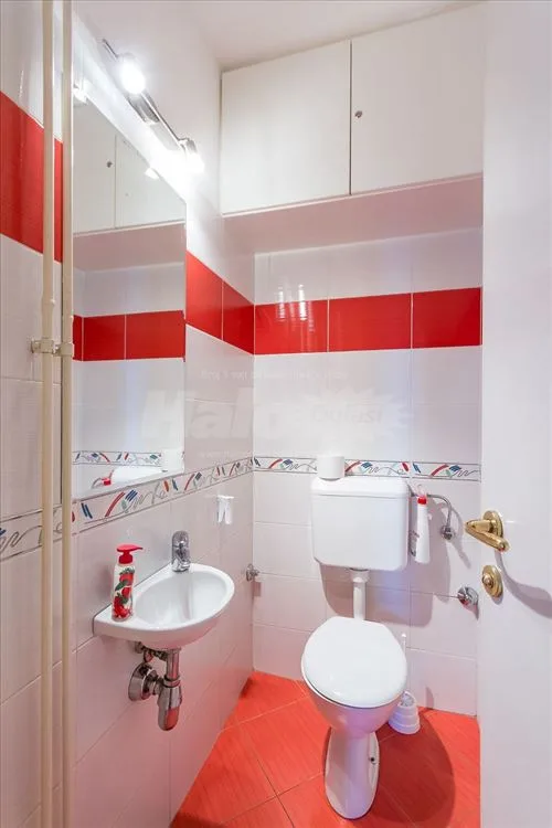 Centar, trosoban namešten stan — 11