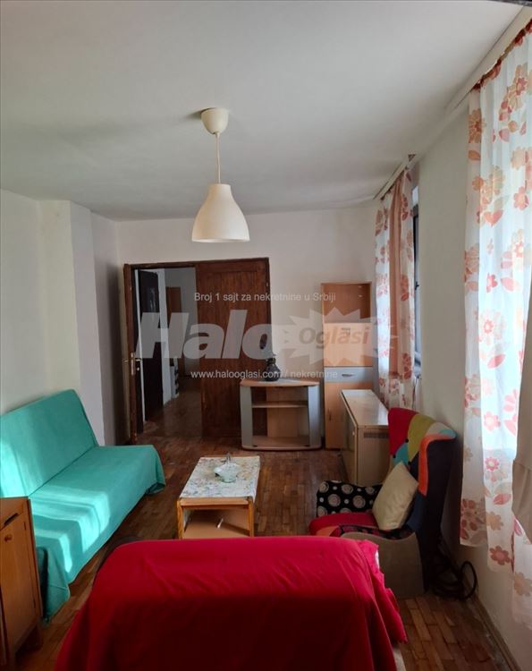 Centar, u blizini Skupstine — 11