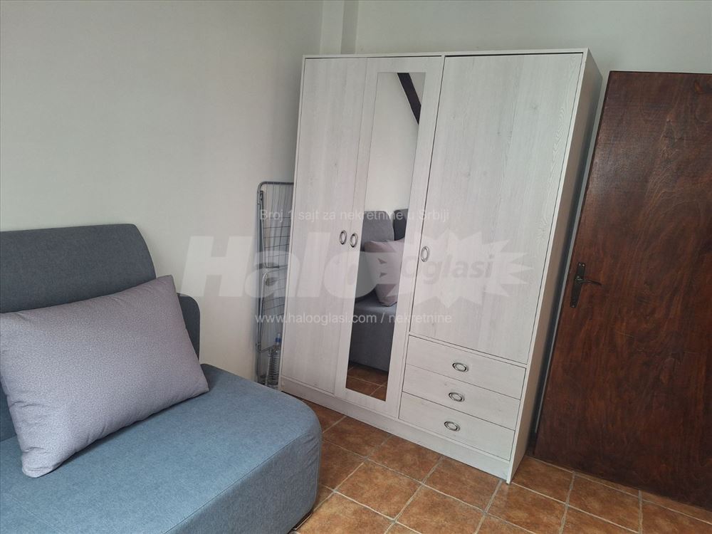Centar Zemuna 40m2 — 3
