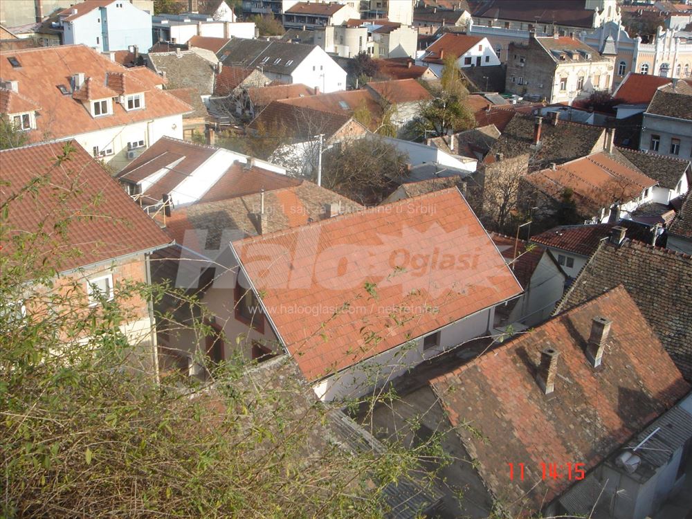 Centar Zemuna kuca sa dva stana retko u ponudi — 15