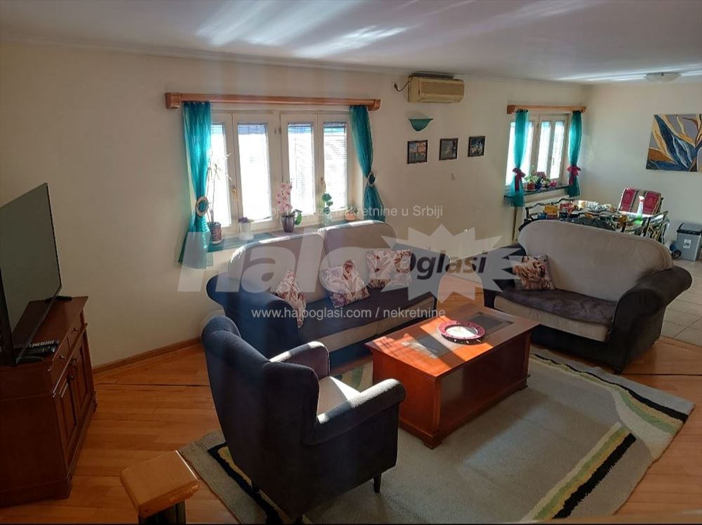 Centar,Duplex,110m2  po dogovoru — 2