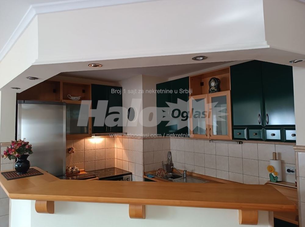 Centar,Duplex,110m2  po dogovoru — 9