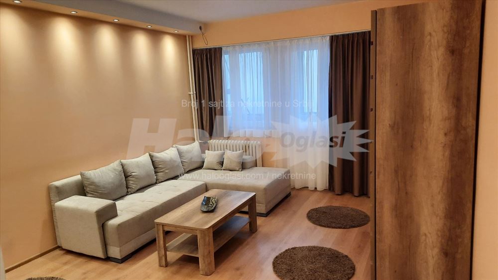 Centar,renoviran,nov nameštaj — 5