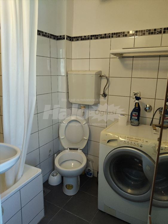 CENTAR,VUK,Ruzveltova,3/7,Infostan u ceni,vlasnik — 7