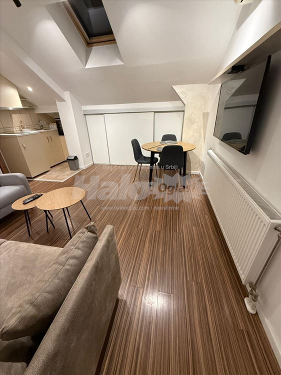 Cerak, svi racuni ukljuceni  40m2 — 3