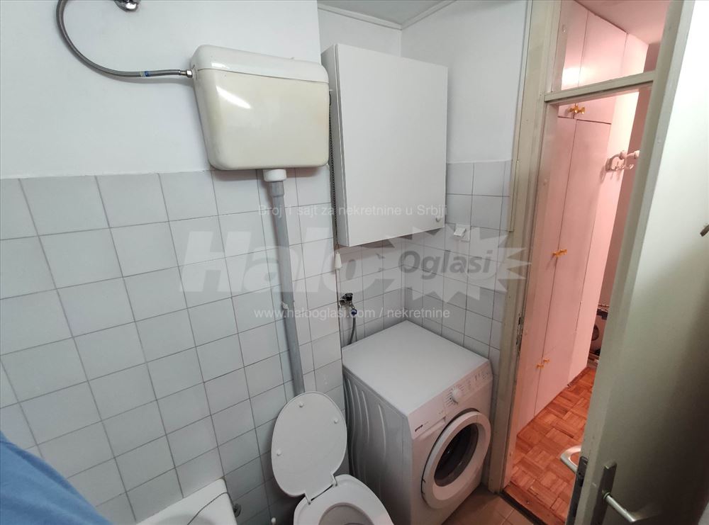 Cerak Vinogradi 48m2 infostan uračunat u cenu — 12