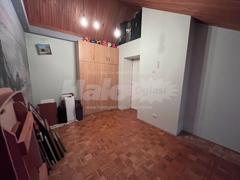Cerak vinogradi, troiposoban, uknjižen, vlasnik — 8