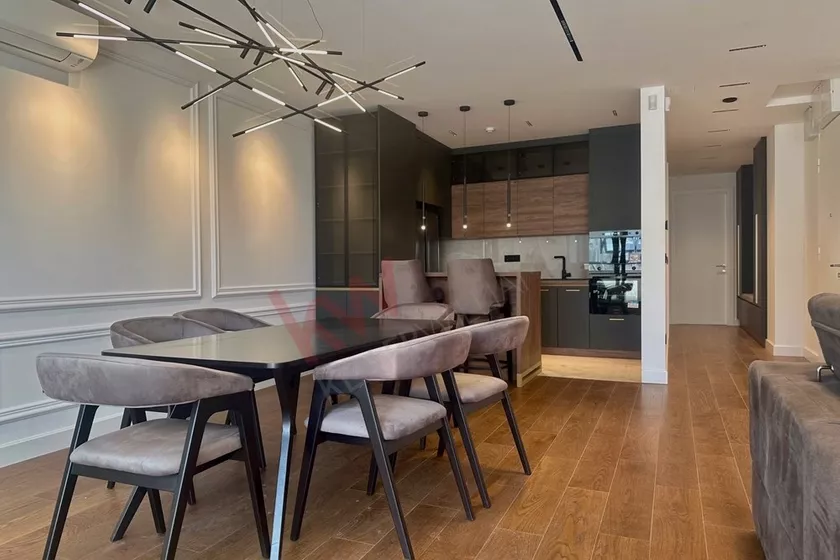 Četvorosoban stan za izdavanje, Hram Svetog Save, 1.400€, 100m² — 4