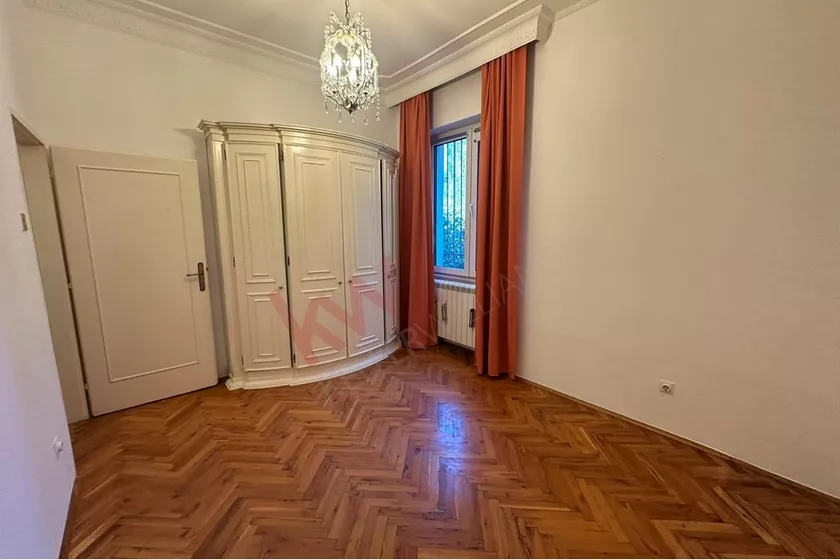 Četvorosoban stan za izdavanje, Koste Glavinića, 990€, 86m² — 5