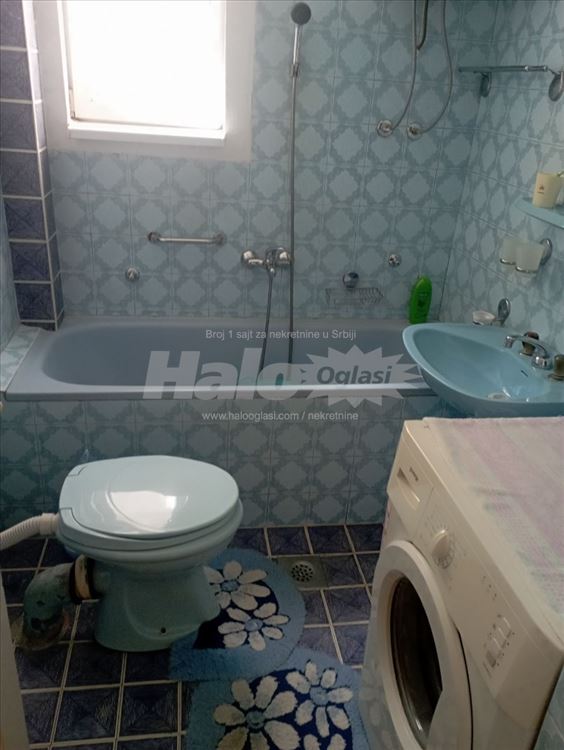 Crveni krst, Dravska, jednoiposoban, salonac — 8
