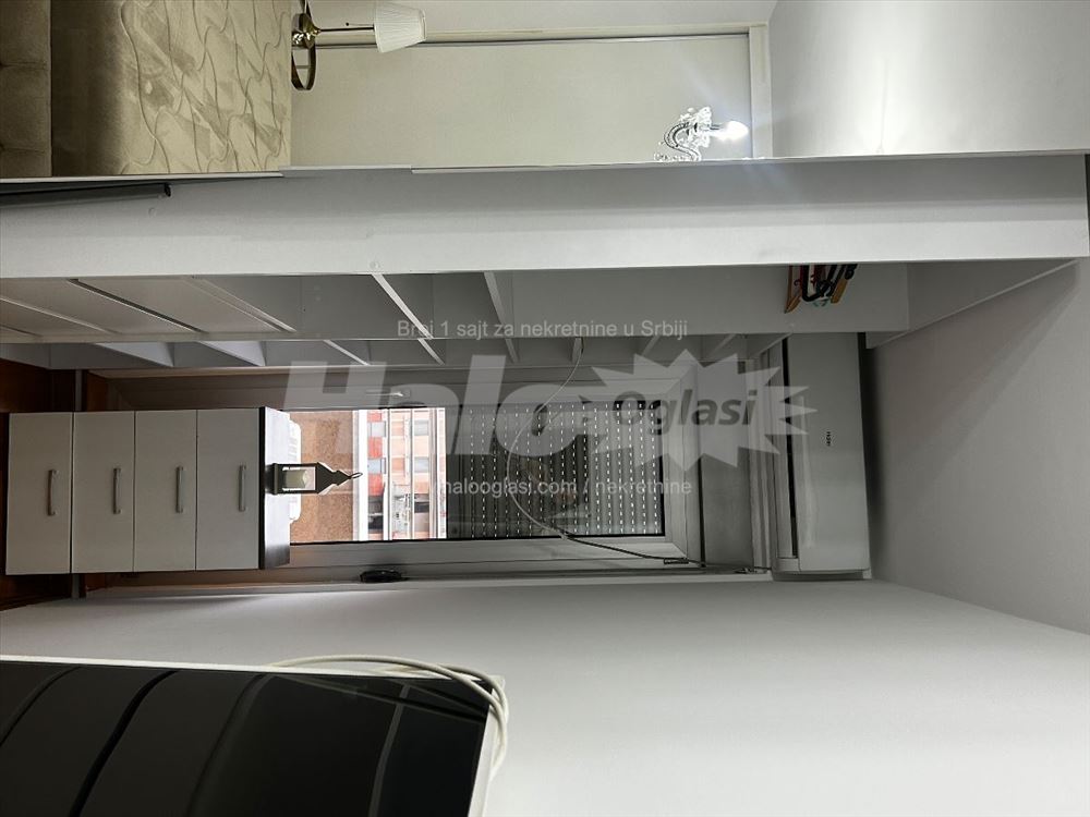 Crveni krst, Gajeva lux, vlasnik — 8
