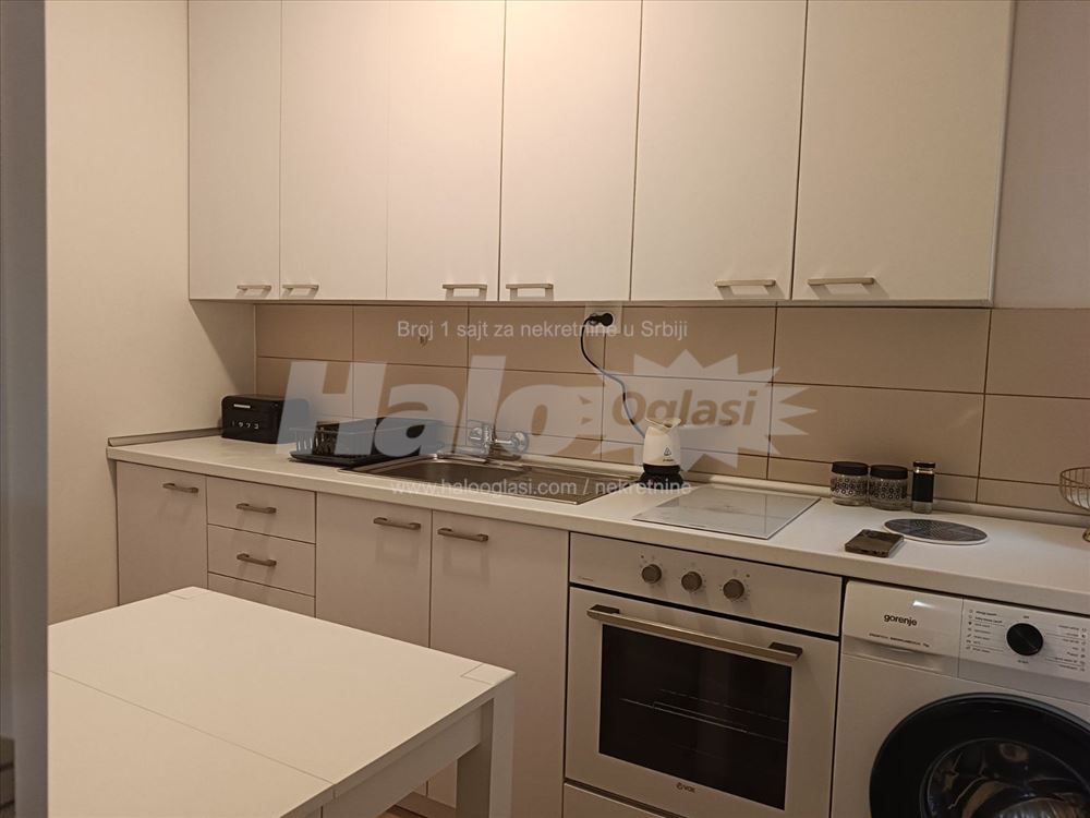 Crveni krst, izdajem 1.5 kompletno namešten stan — 6