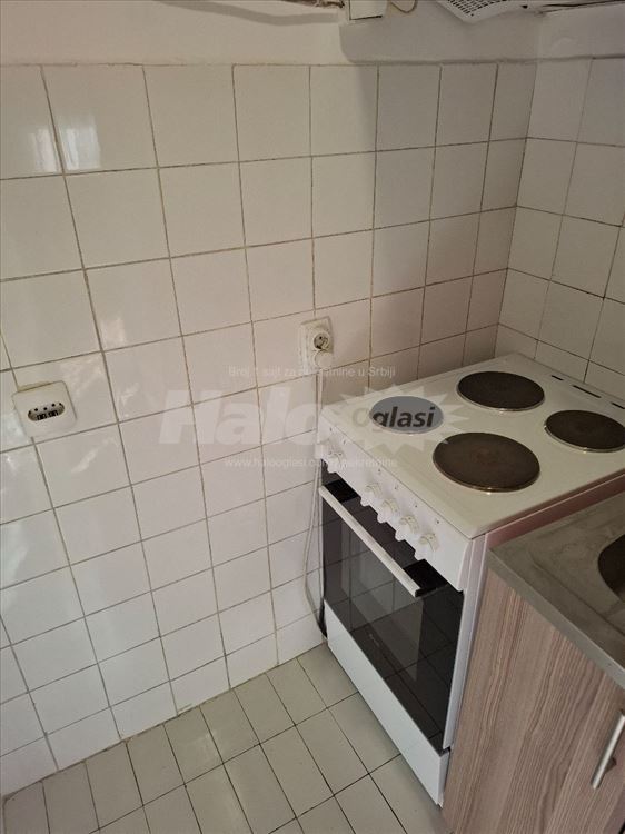 Cukaricka padina top garsonjera 27+5m2 terasa — 9
