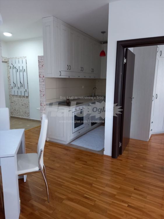 Cvetanova ćuprija, lux, 44m2 — 12