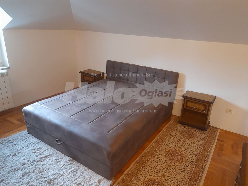 Cvetkova pijaca,Vojvode Dovezenskog 105 m2 — 7
