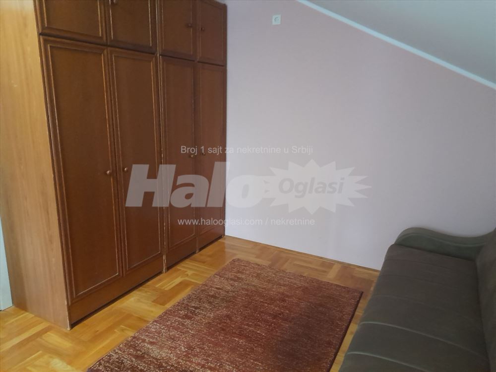 Cvetkova pijaca,Vojvode Dovezenskog 105 m2 — 10