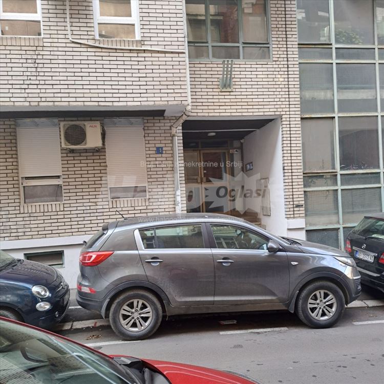 Dalmatinska, Vladetina 58m2 — 2