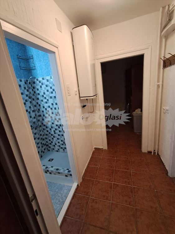 Dedinje 43m2 + Parking mesto — 11