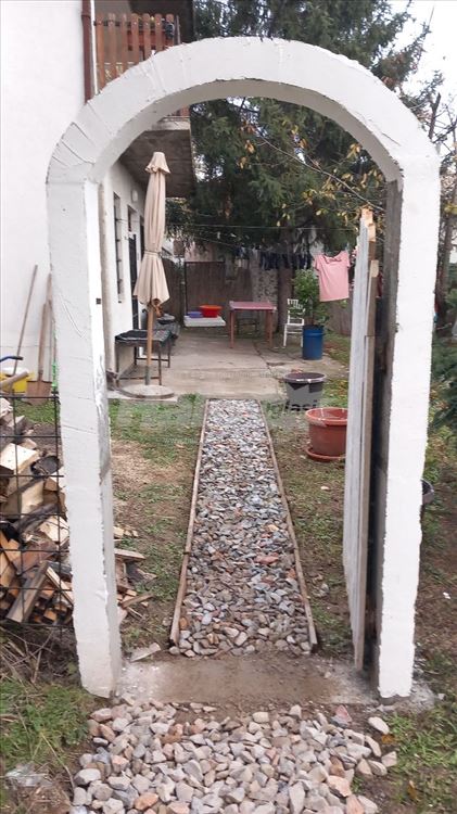 Dedinje, Beli Dvor 36m2 — 2