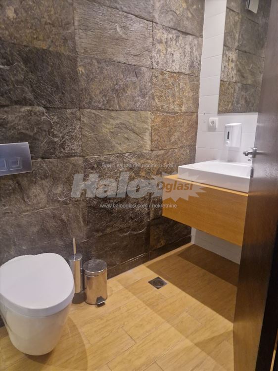 Dedinje-duplex 150m2, dvorište sa bazenom, garaža — 8