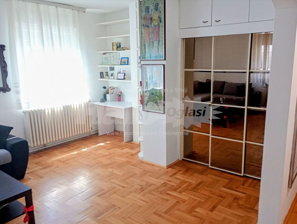 Dedinje odličan stan — 3