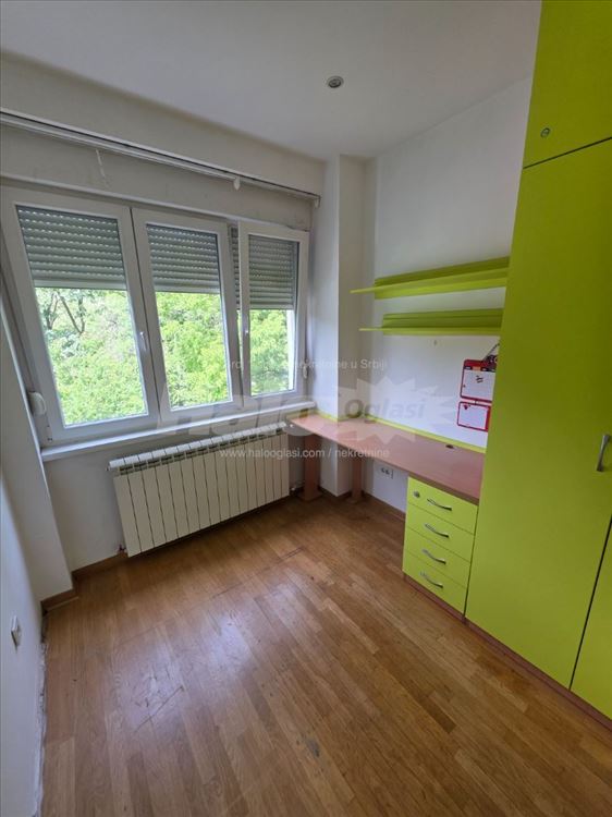 Dedinje / Renoviran 2.5 / namešten — 13