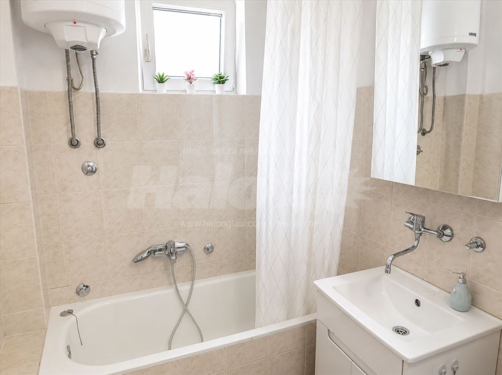 Dedinje | trosoban stan | 80 m² | parking — 9
