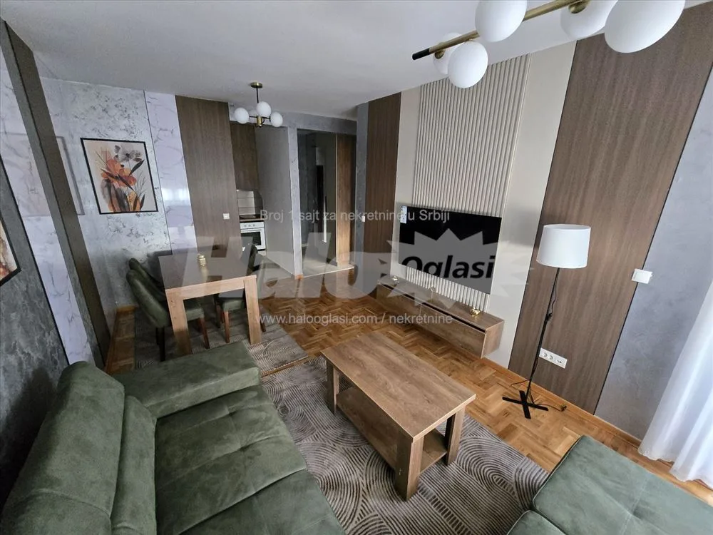 DELUX 2.0 stan Borča pored StopSop trznog centra — 6