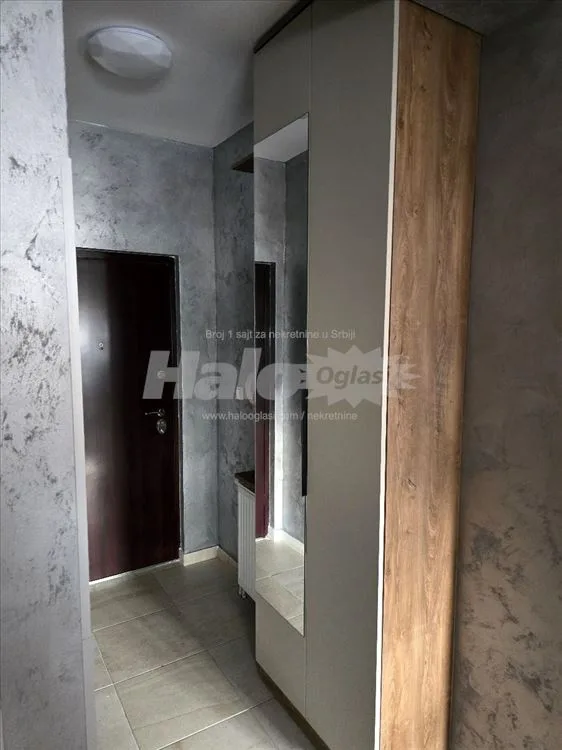 DELUX 2.0 stan Borča pored StopSop trznog centra — 10