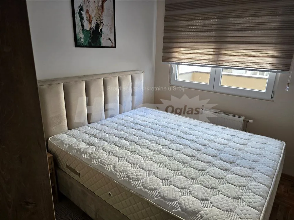 DELUX 2.0 stan Borča pored StopSop trznog centra — 11