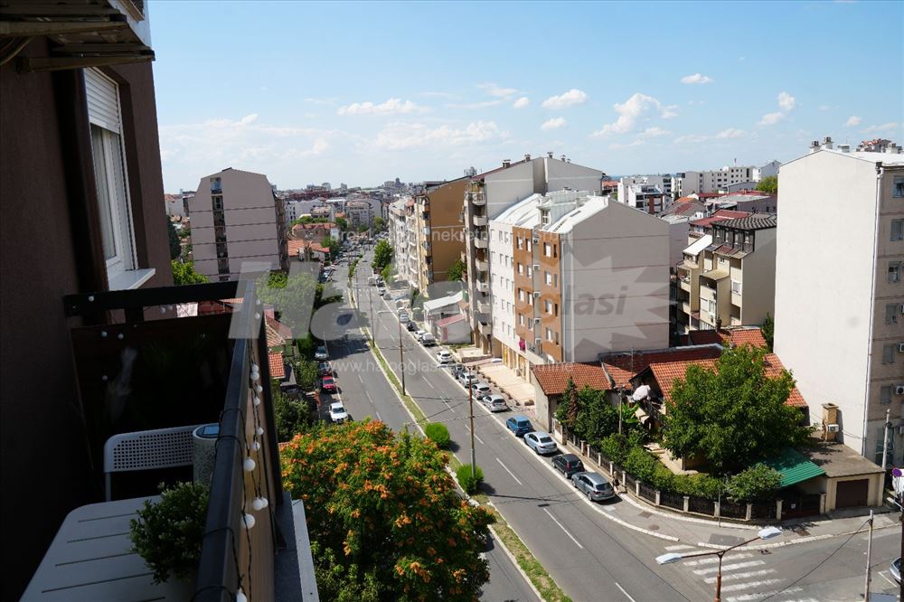 Dimitrija Tucovića, nov, 3 spavaće sobe + garaža — 8