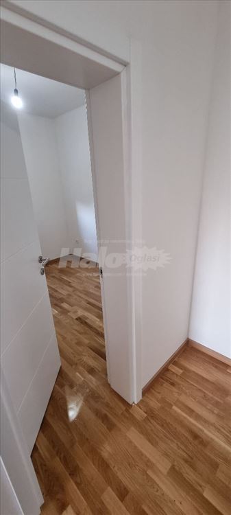 Direktna prodaja stana — 4