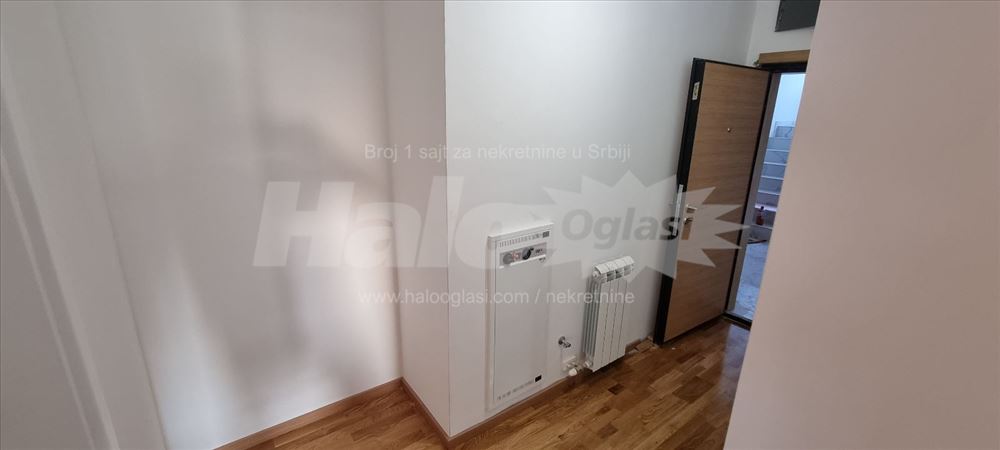 Direktna prodaja stana — 5