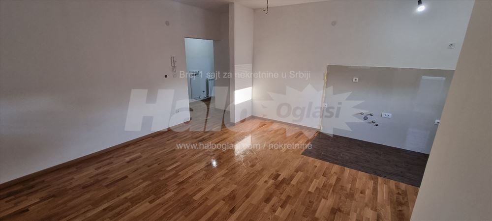Direktna prodaja stana — 11