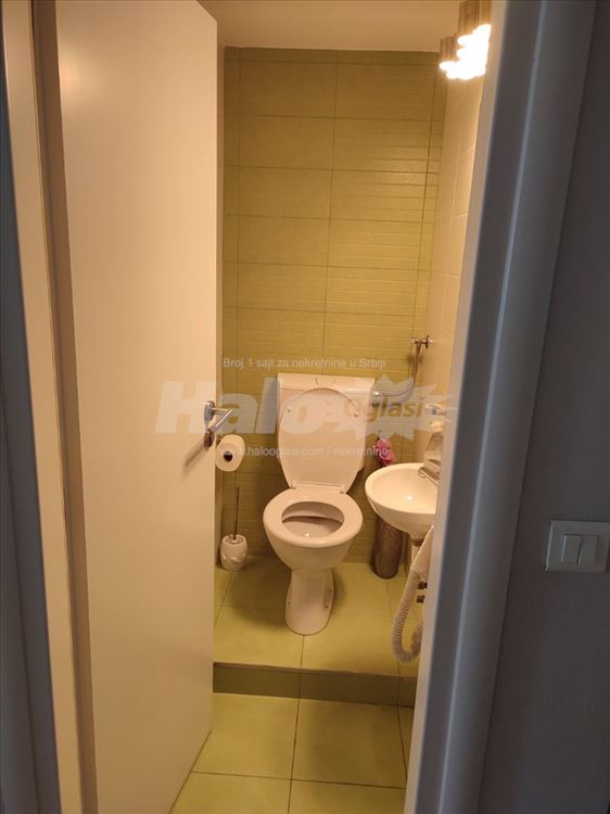 Džona Kenedija, renoviran, 3.0 stan — 9