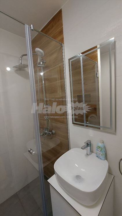Dorcol, 60m2, renoviran, polunamesten — 7
