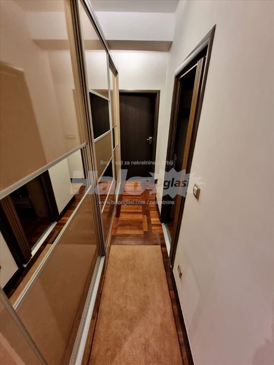Dorćol, 3.0, namešten stan, 87,5 m², prvi sprat — 9