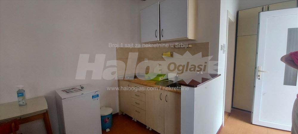 Dorćol, garsonjera — 5