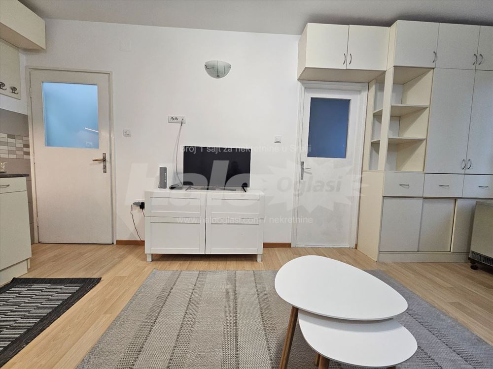 Dorćol, Moderan renoviran stan kod Kalemegdana — 2