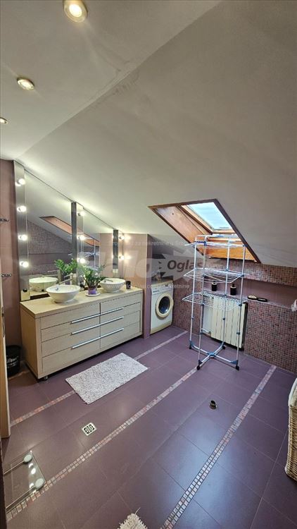 Dorćol, prelep trosoban, moderan, duplex, parking — 15