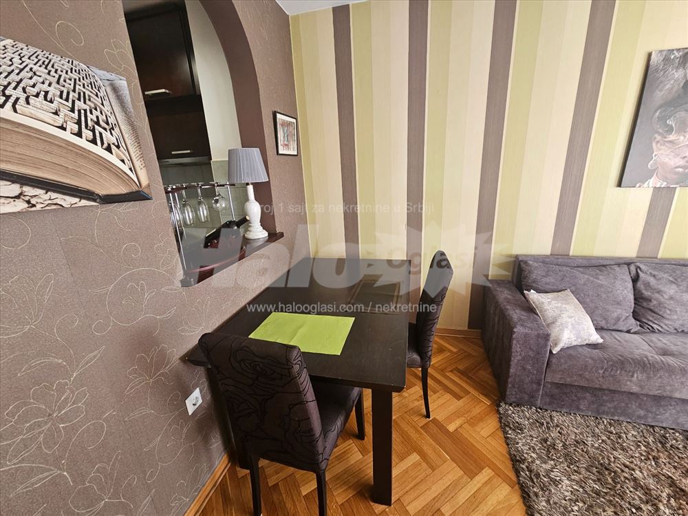 Dorćol Strahinjića Bana 1.5 40m2 — 3