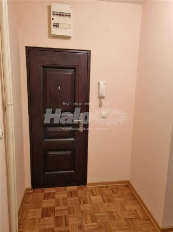 Dušana Vukasovića, Blok 61, Novi Beograd — 2