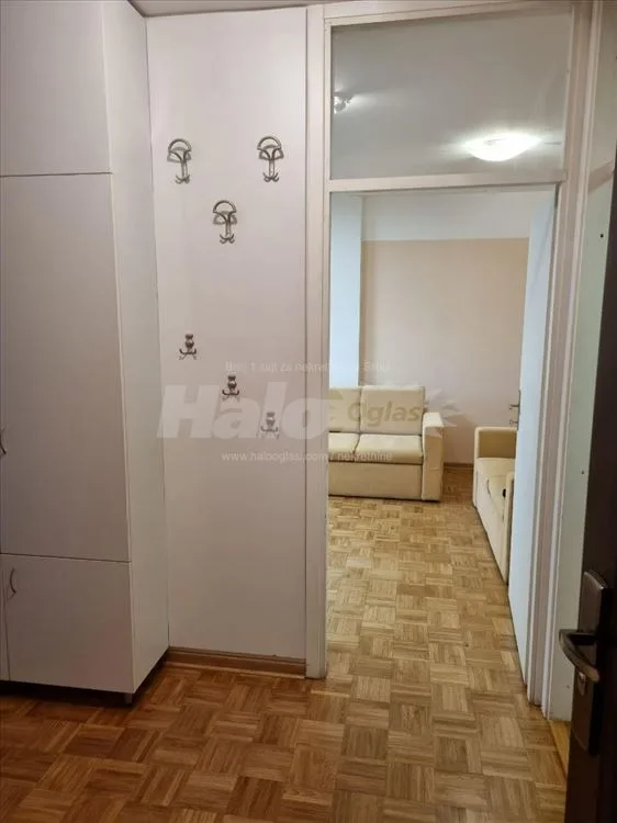 Dušana Vukasovića, Blok 61, Novi Beograd — 3