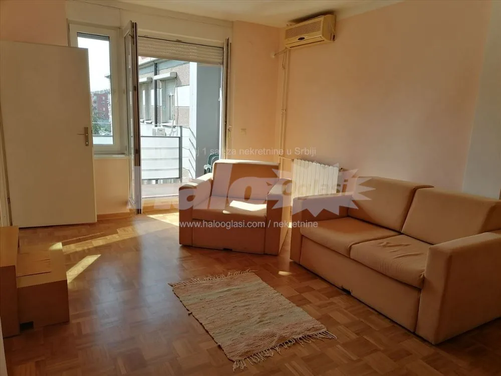 Dušana Vukasovića, Blok 61, Novi Beograd — 6